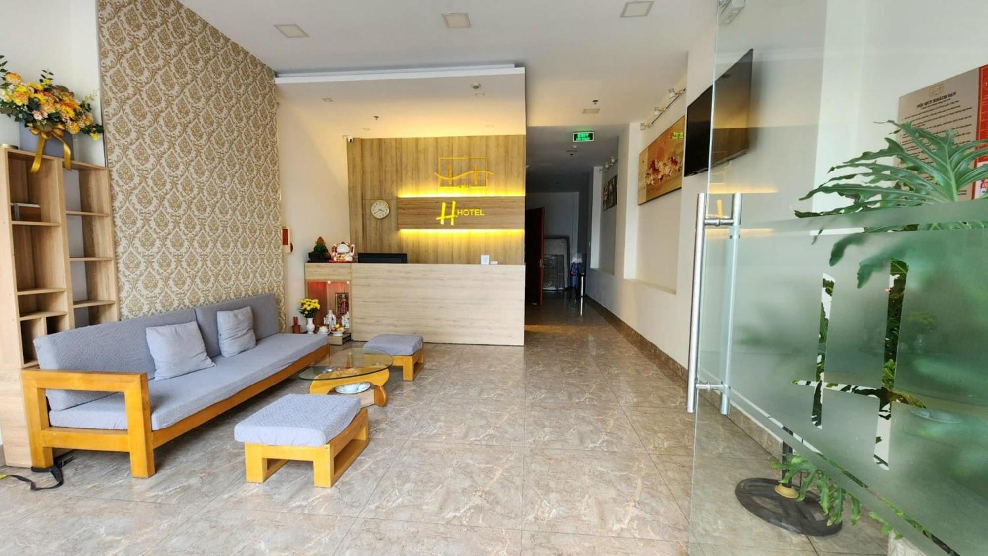 H Hotel クイニョン エクステリア 写真
